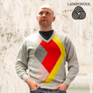 100% Lambs Wool Jumper V-neck Intarsia Long Sleeves